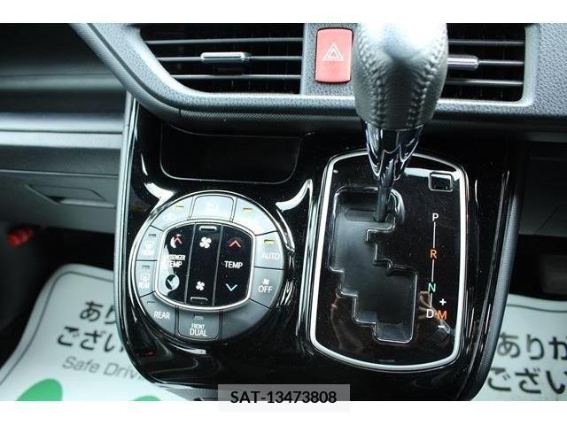Toyota NOAH 2017-08 279453-16