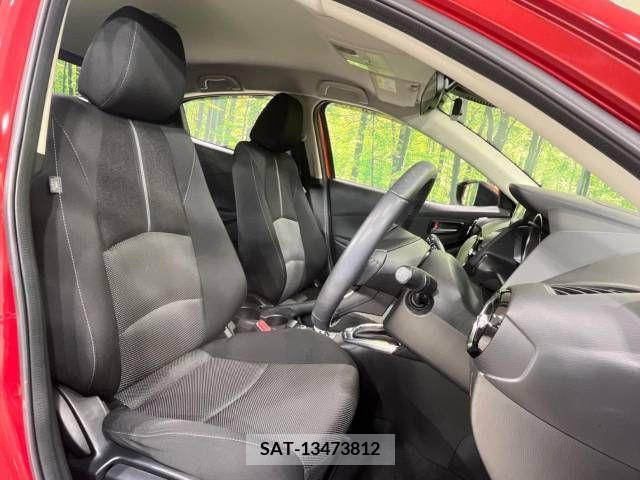Mazda DEMIO 2017-05 301876-8