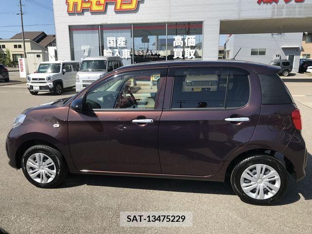 Toyota PASSO 2022-08 373672-8