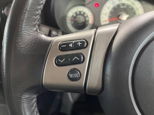 Toyota FJ CRUISER 2011-07 28355-6
