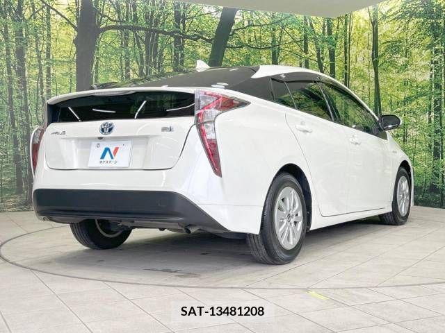Toyota PRIUS 2016-05 281913-16