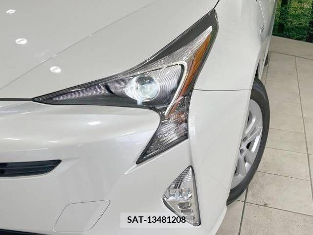 Toyota PRIUS 2016-05 281913-11