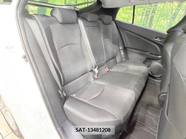 Toyota PRIUS 2016-05 281913-8
