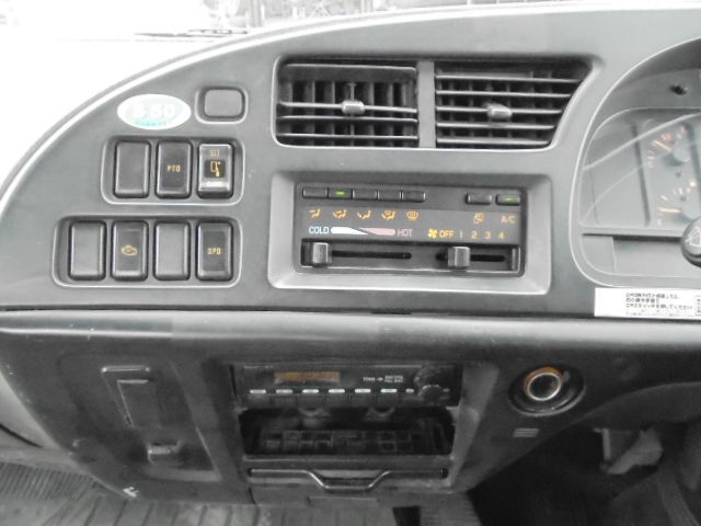 Isuzu FORWARD 2005-08 1927-13