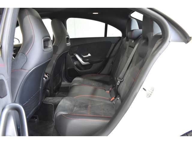 Mercedes Benz CLA-CLASS 2019-09 16318-16