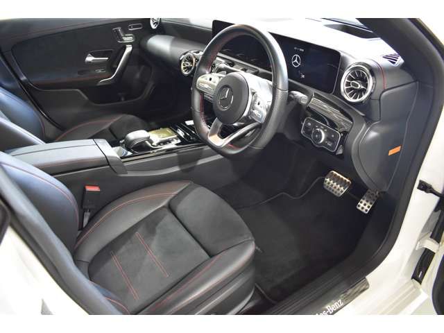 Mercedes Benz CLA-CLASS 2019-09 16318-3