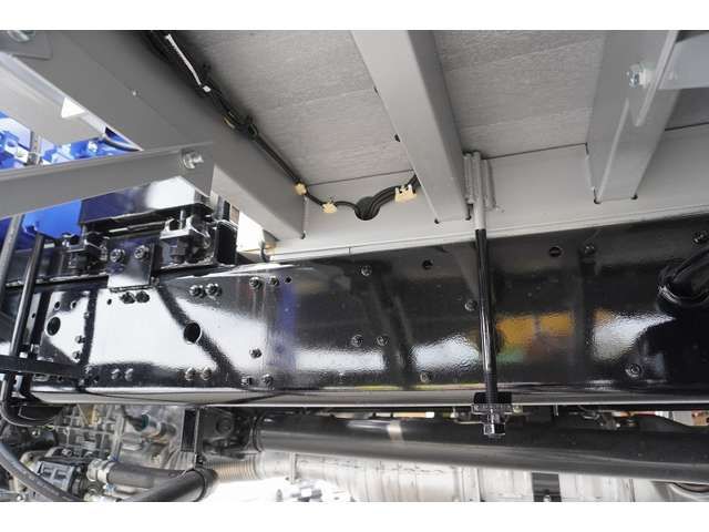 MITSUBISHI FUSO Fighter 2023-06 4533-12