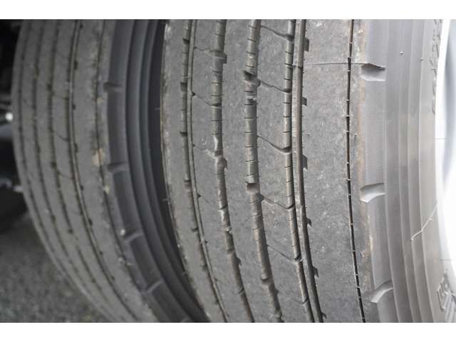 MITSUBISHI FUSO Fighter 2023-06 4533-10