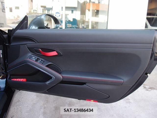 Porsche 911 2019-03 202827-17