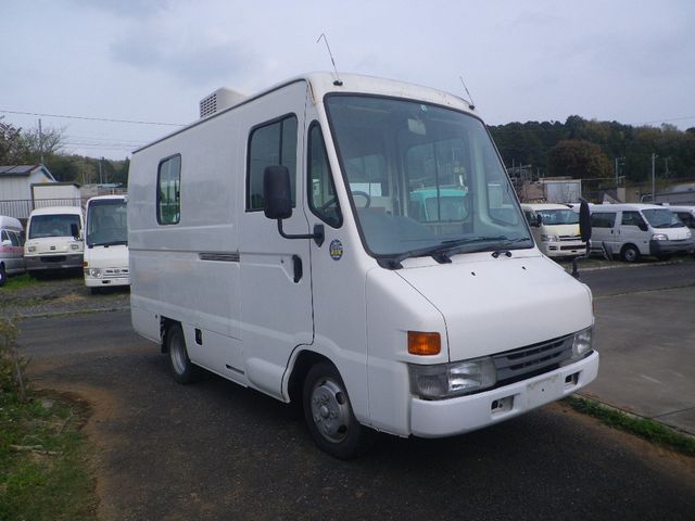 Toyota QUICK DELIVERY 2000-06 1072-0