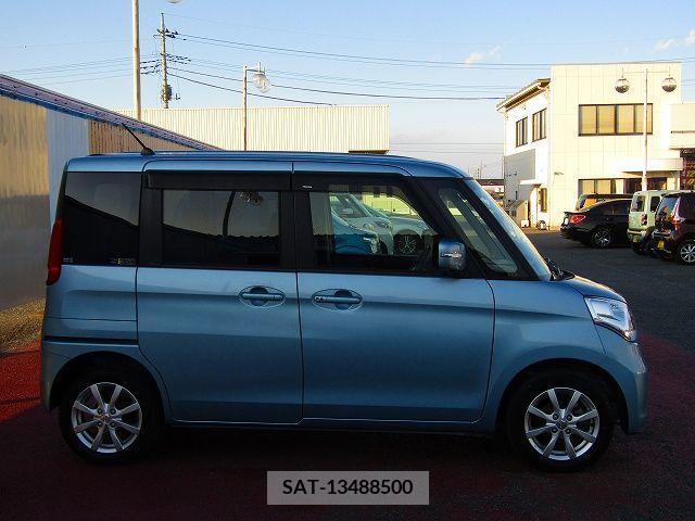 Suzuki SPACIA 2015-11 222883-13