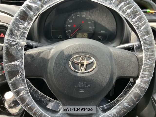 Toyota VITZ 2012-03 394867-12