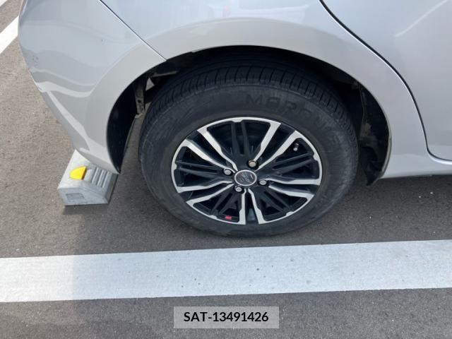 Toyota VITZ 2012-03 394867-6