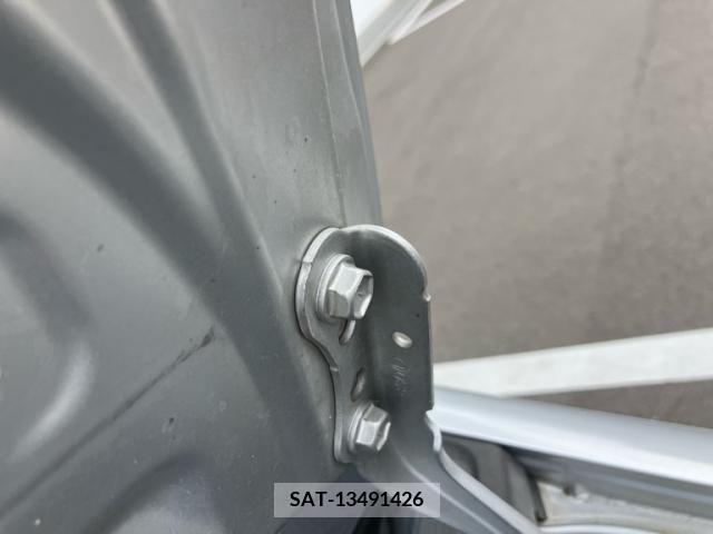 Toyota VITZ 2012-03 394867-24