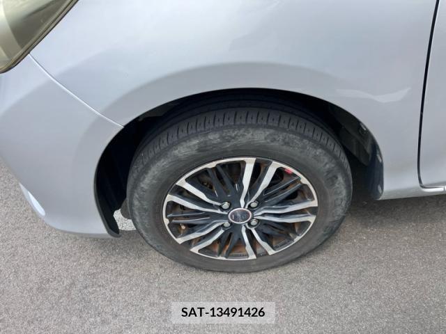 Toyota VITZ 2012-03 394867-8