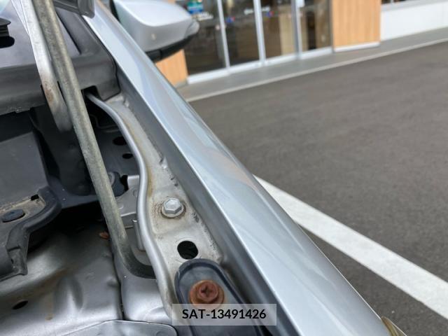 Toyota VITZ 2012-03 394867-22