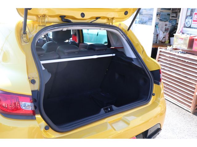 Renault LUTECIA 2014-12 20644-17