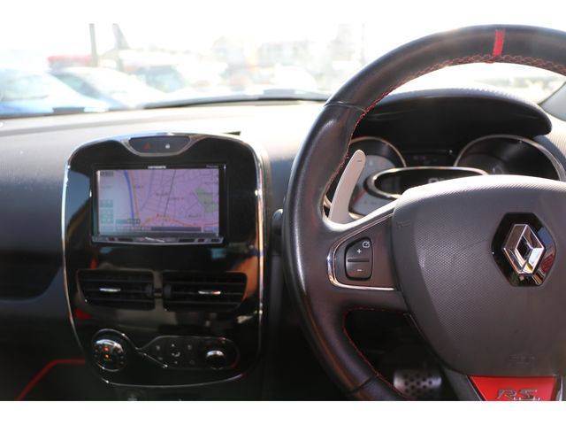 Renault LUTECIA 2014-12 20644-6