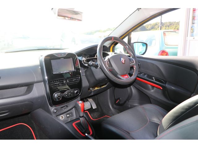 Renault LUTECIA 2014-12 20644-8