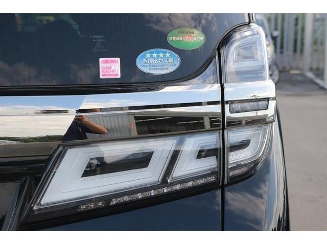 Toyota VELLFIRE 2018-12 16323-6