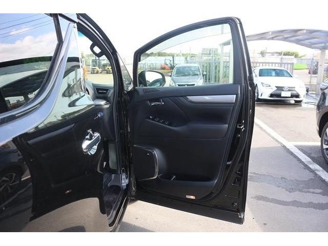 Toyota VELLFIRE 2018-12 16323-9