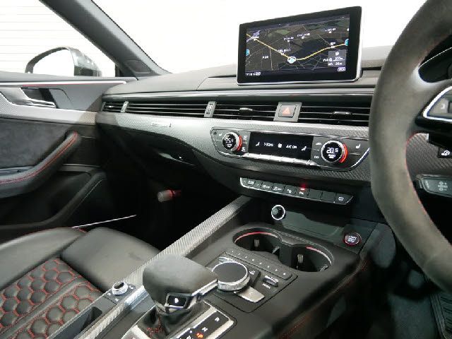 Audi RS5 2018-07 182993-18