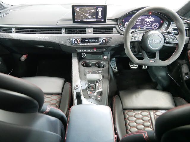 Audi RS5 2018-07 182993-1