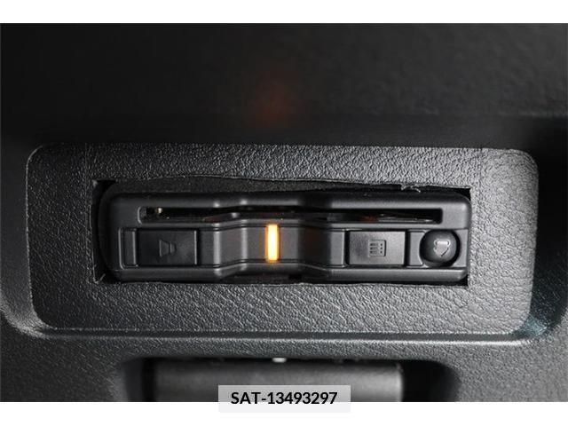 Nissan NOTE 2022-05 373247-17