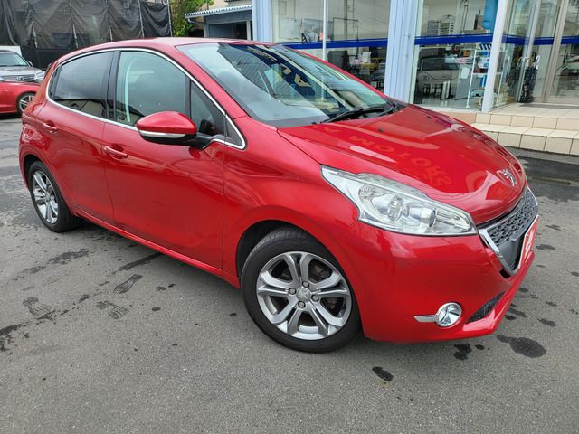 Peugeot 208 2014-01 5364-3