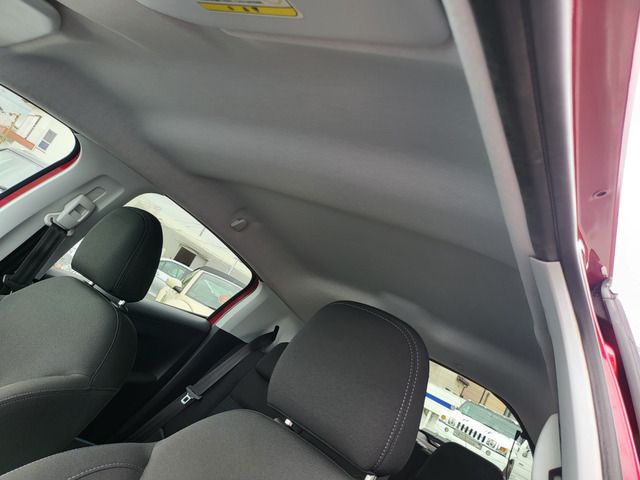 Peugeot 208 2014-01 5364-18