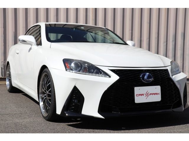 Lexus IS 2012-01 11494-1