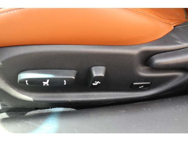 Lexus IS 2012-01 11494-11