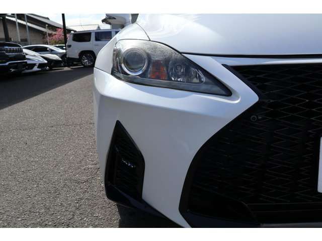 Lexus IS 2012-01 11494-5