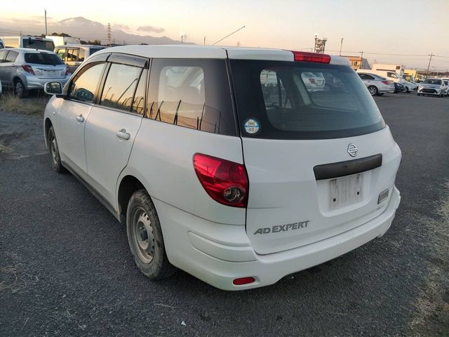 Nissan AD EXPERT 2014-11 189692-2