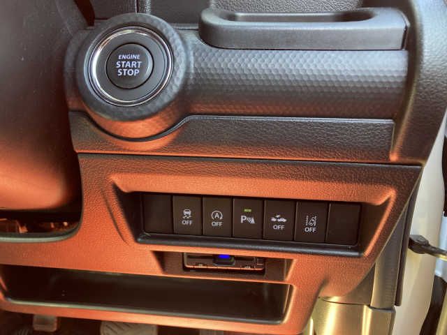 Suzuki X BEE 2019-12 183626-3