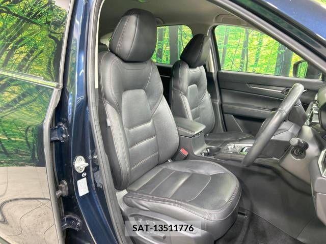 Mazda CX-5 2017-11 215893-8