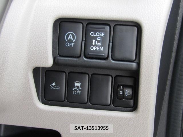 Nissan ROOX 2019-10 323943-7