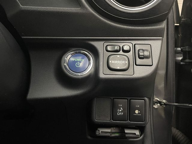 Toyota AQUA 2012-07 27586-20
