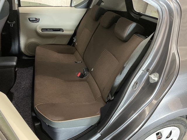 Toyota AQUA 2012-07 27586-6
