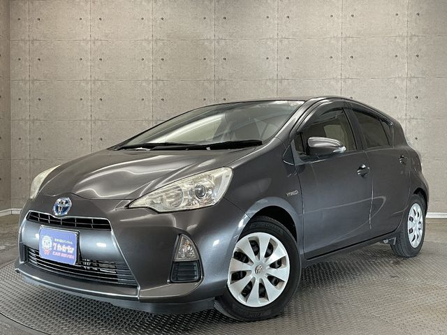 Toyota AQUA 2012-07 27586-0