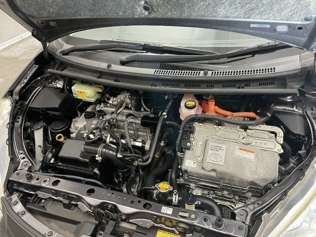 Toyota AQUA 2012-07 27586-24