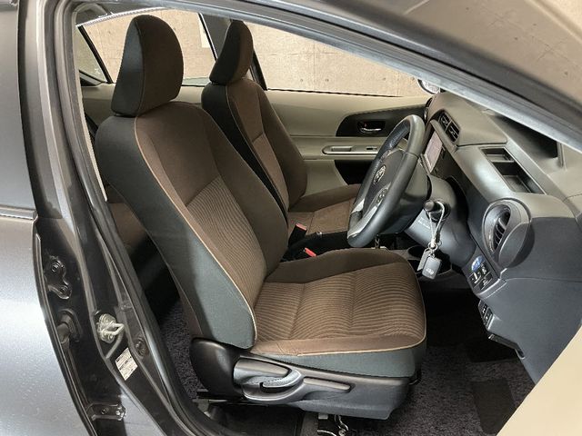 Toyota AQUA 2012-07 27586-3