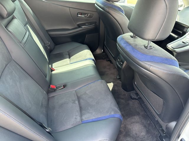 Lexus HS 2018-03 3823-21