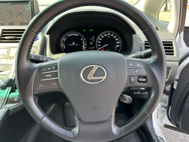 Lexus HS 2018-03 3823-15