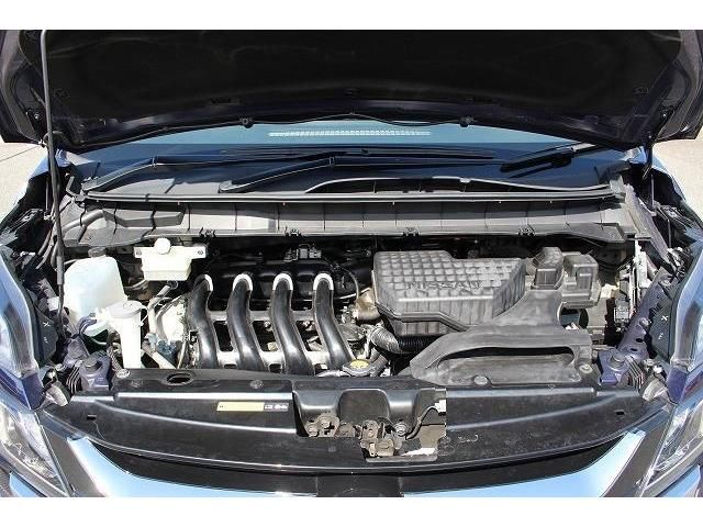 Nissan SERENA 2016-10 16377-17