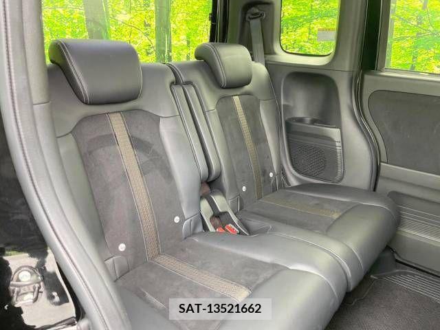 Honda N BOX CUSTOM 2019-04 225226-11