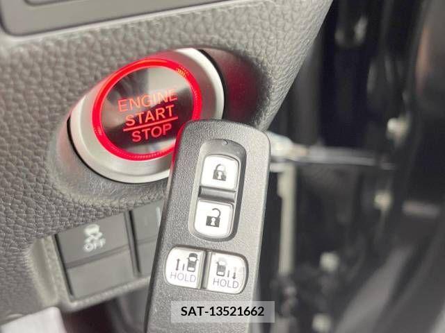 Honda N BOX CUSTOM 2019-04 225226-9