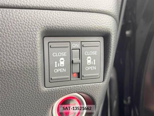 Honda N BOX CUSTOM 2019-04 225226-4