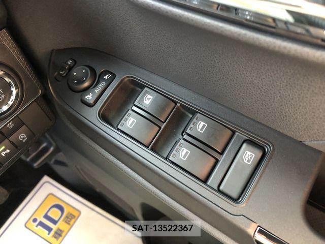 Daihatsu TANTO CUSTOM 2023-03 234539-12