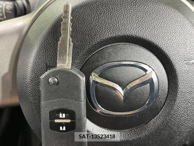 Mazda DEMIO 2010-06 267632-4
